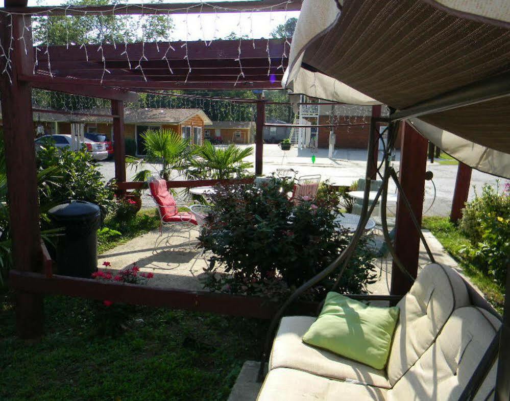 Little Shamrock Motel 默弗里斯伯勒 外观 照片